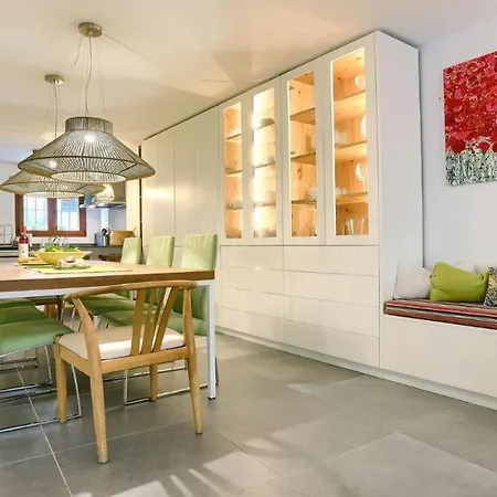 Holiday home Casa Hill