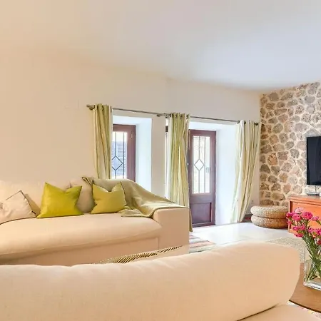 Holiday home Casa Hill Pollenca